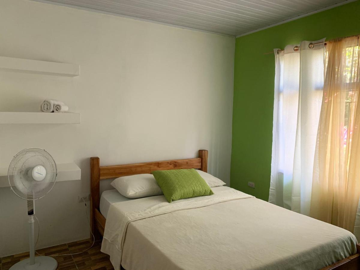 Alma Del Bosque Vacation Home And Apartments Quepos Buitenkant foto