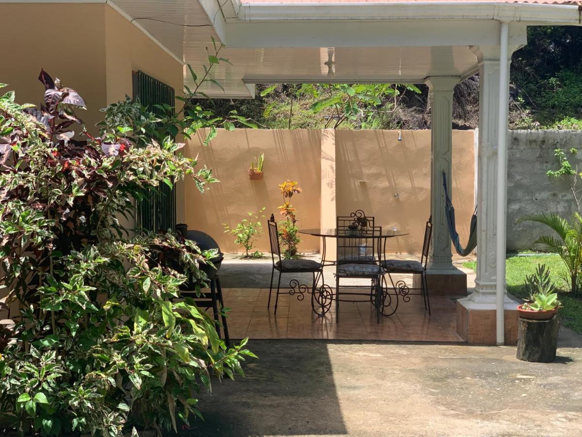 Alma Del Bosque Vacation Home And Apartments Quepos Buitenkant foto